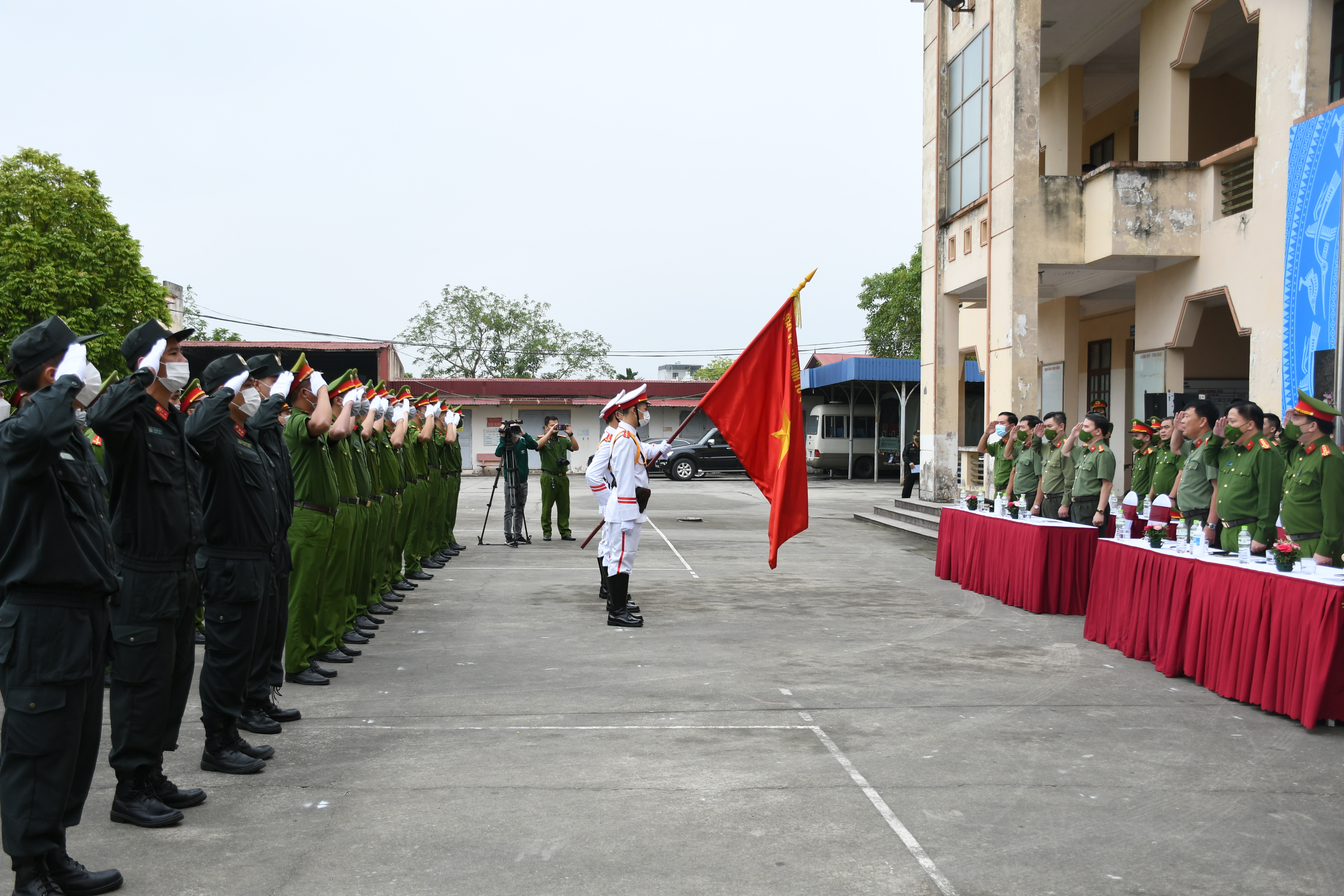 Khai giảng lớp huấn luyện nghiệp vụ Cảnh sát Cơ động khoá I